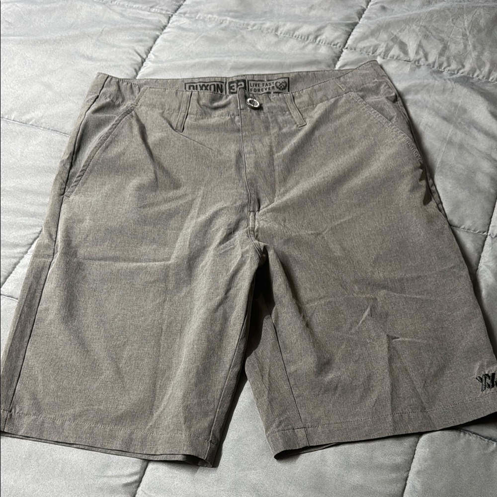 Dixxon Men's Gray Shorts